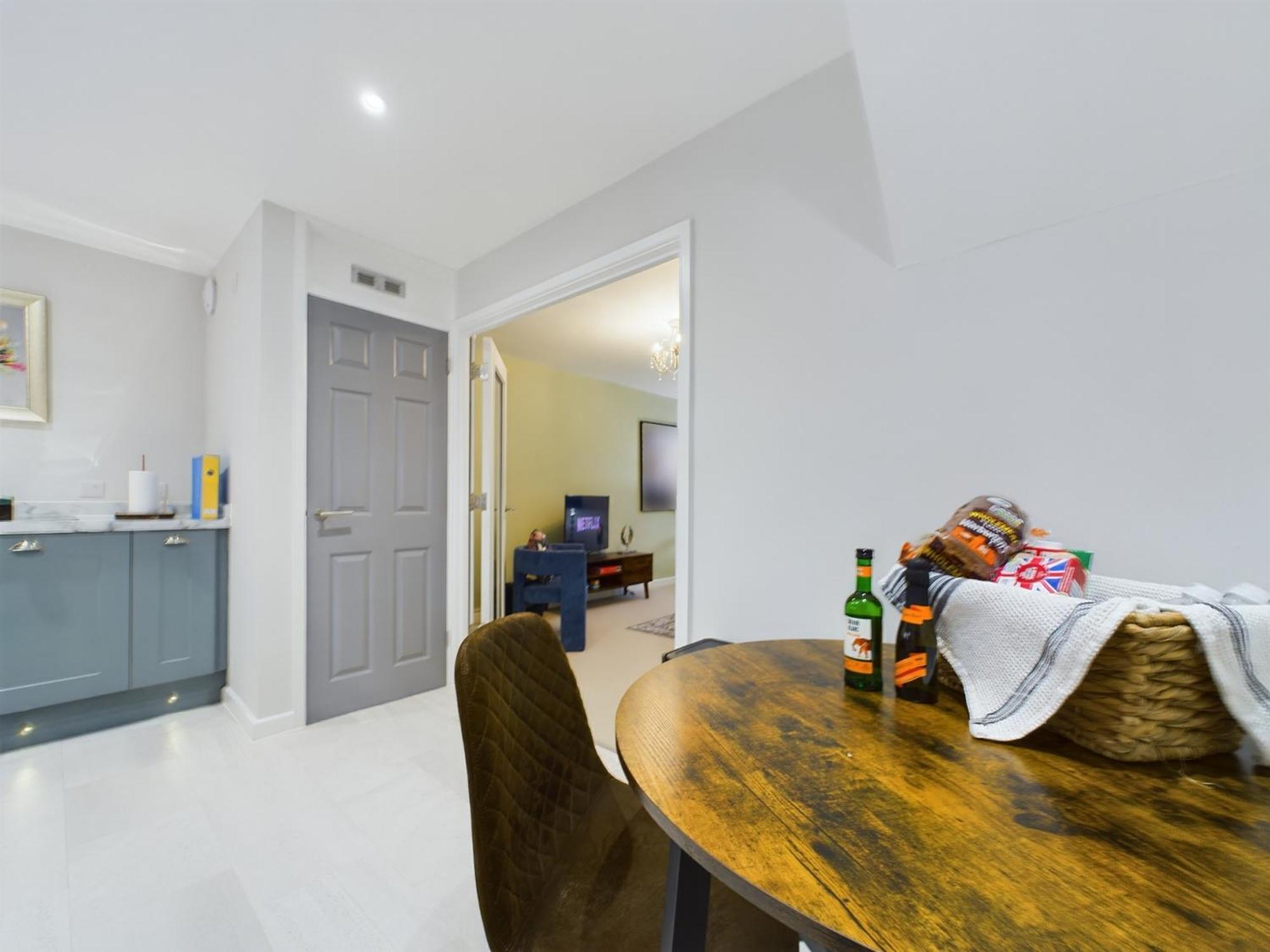 Modern Duplex Central Free Parking Wi-Fi Daire Cheltenham Dış mekan fotoğraf